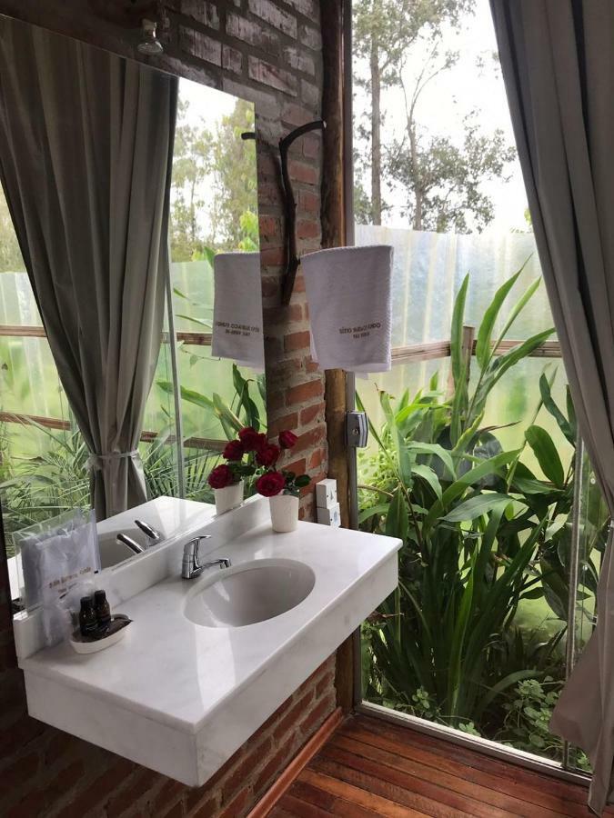 Sitio Buraco Fundo Hotel Vale Verde ภายนอก รูปภาพ
